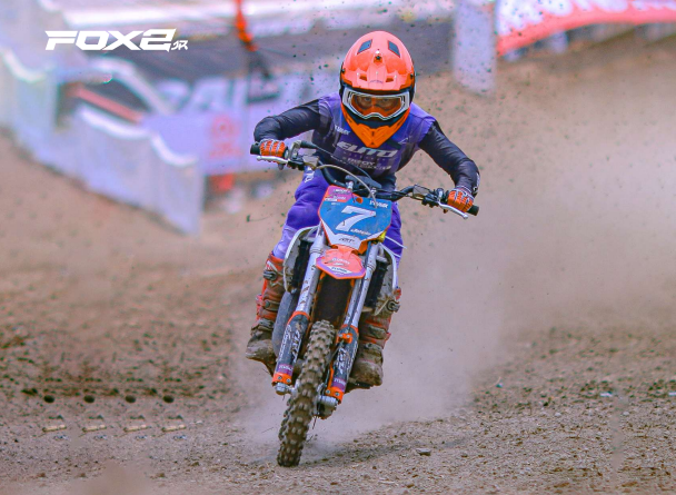 JPX Fox 2: Helm Cross Lokal Pilihan Rider Off-Road yang Tangguh dan Bergaya